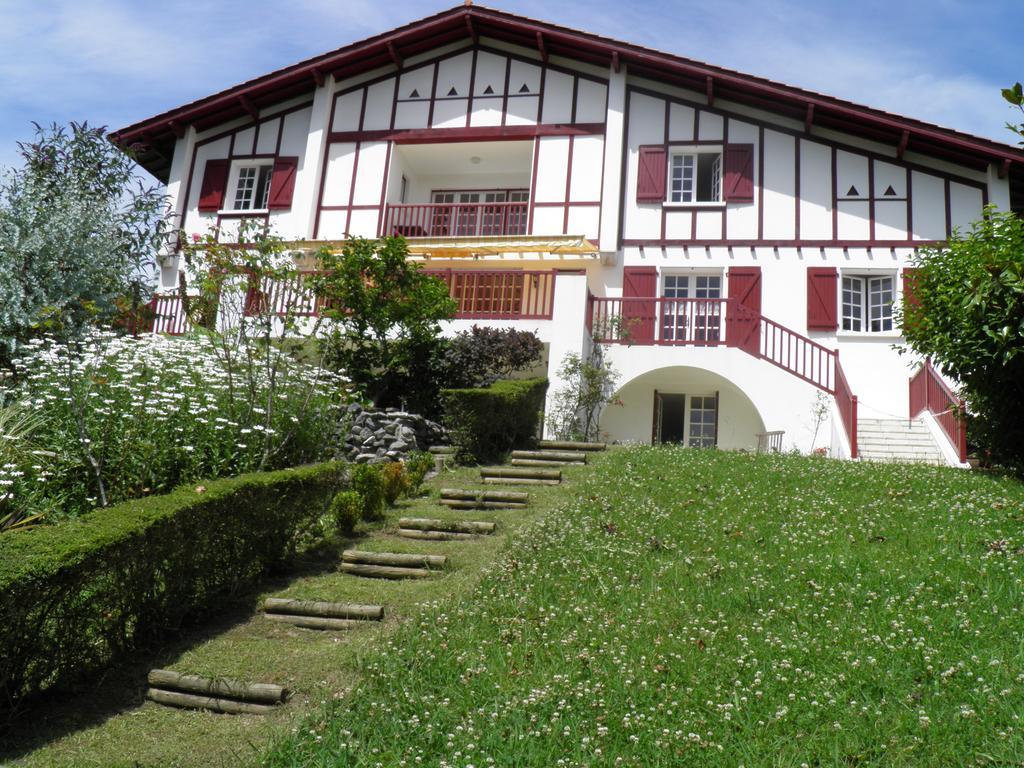 Chambres D'Hotes Haitz Ondo Hasparren Exterior photo